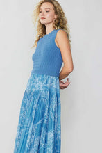 Load image into Gallery viewer, Sweater Woven Combo With Pleated Skirt Midi Dress