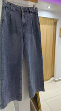 Load image into Gallery viewer, Basic Every day  Wide Leg Jeans