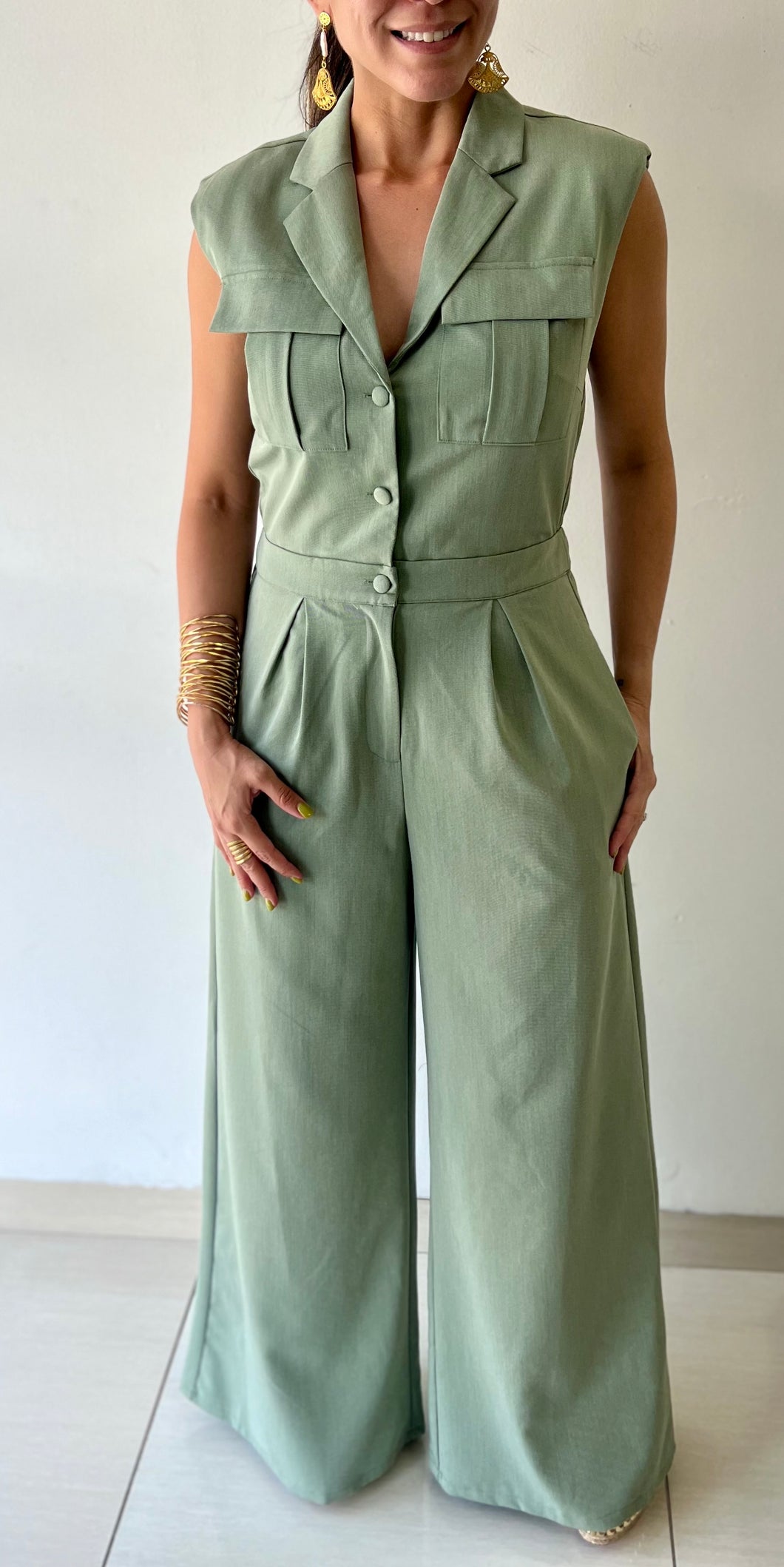 Shoulder Padded Sleeveless Tailored Jumpsuit