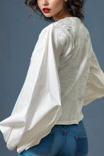 Load image into Gallery viewer, Lantern Sleeve Top