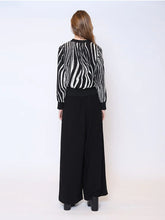 Load image into Gallery viewer, GRACIA-Abstract Printed Cardigan Top