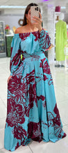 Load image into Gallery viewer, Giant Flowers Top and Maxi Skirt Matching Set