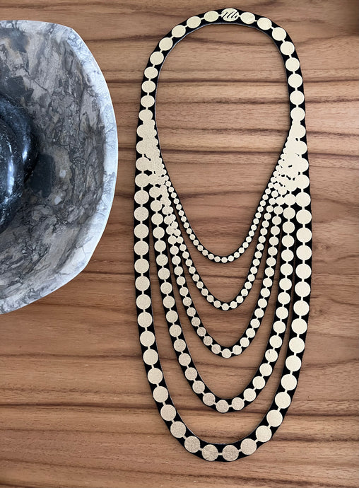 Classic Midi Pearls