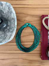 Load image into Gallery viewer, Chains Choker