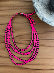 Madame Bold Pearls